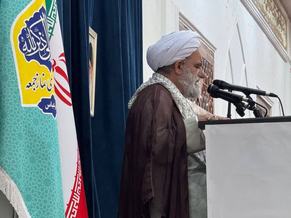 مردم انتظار دارند با مفسدان اقتصادی بدون مماشات برخورد شود