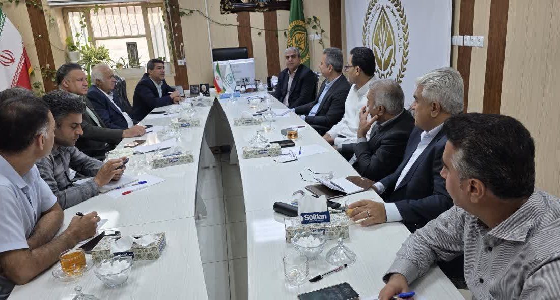 بررسی راهکارهای رفع موانع تولید در صنعت پرورش میگو‌ استان هرمزگان   