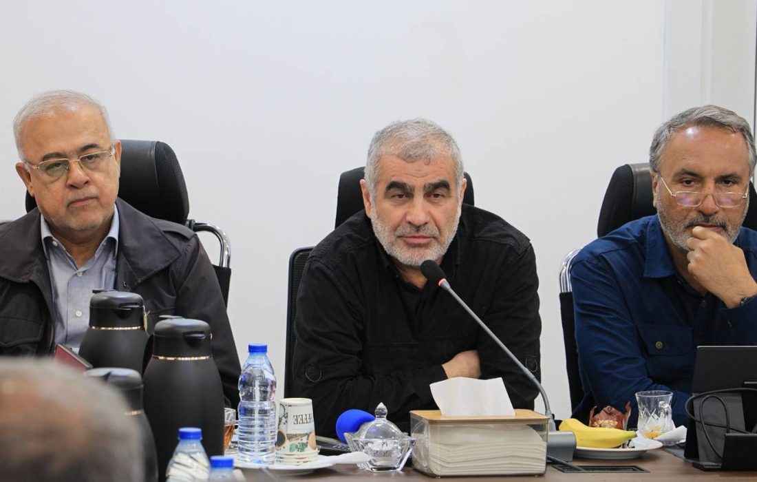 مدیریت جدید ایران بر تنگه هرمز همانند ملی شدن صنعت نفت اهمیت دارد.