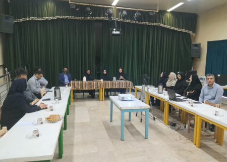 هرمزگان تشکیل شورای فرهنگی کانون هرمزگان با حضور مدیر کل امور اجتماعی و فرهنگی استانداری