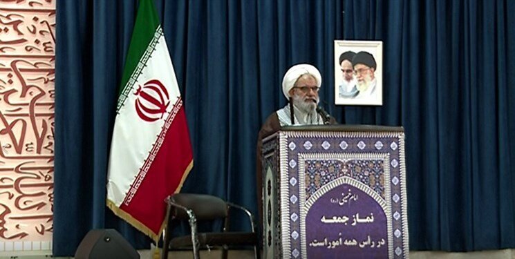 ایستادگی مردم و نیروهای مسلح رمز پیروزی دربرابر آمریکا