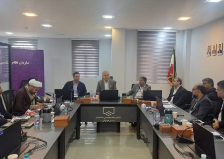 آشوری: دارایی‌های راکد دولت باید به منابعی برای شتاب‌بخشی به توسعه هرمزگان تبدیل شود